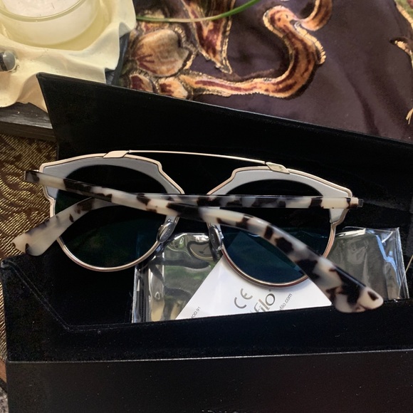 Dior Accessories - Authentic DIOR 48 brow tortoise Acetate/Metal Sunglasses